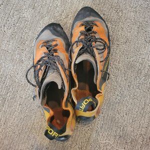 La Sportiva Finale Climbing Shoes